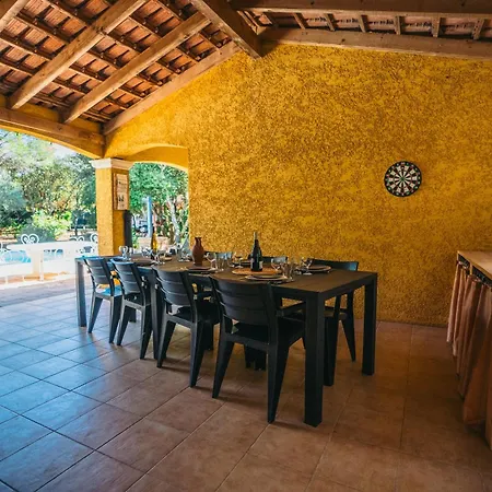 Les Baragnasses Villa *